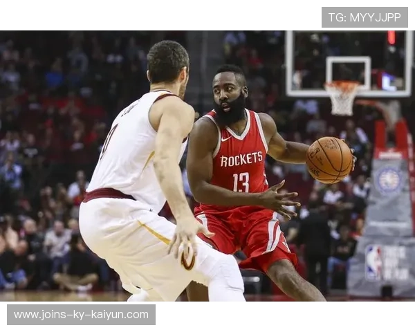 火箭年轻线的跑位提升，进攻构建更加灵活